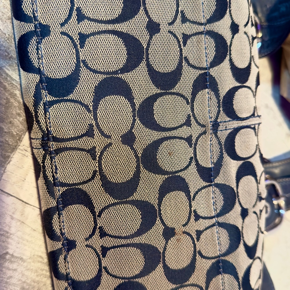 Coach Pleated Signature Soho Bag - Picture 13 of 15